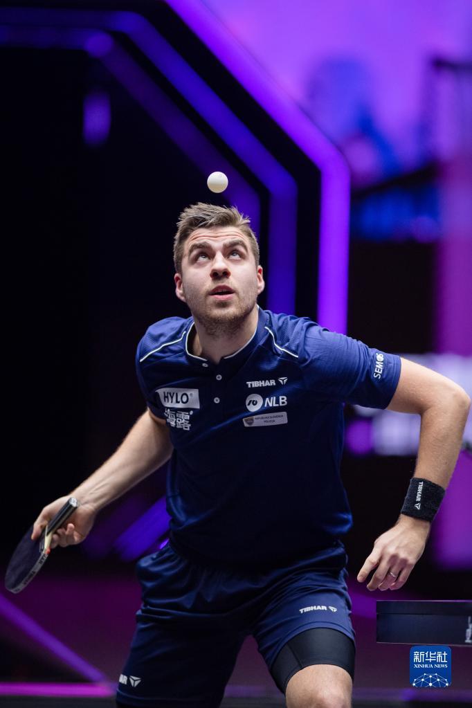 何被尊重 何被尊重