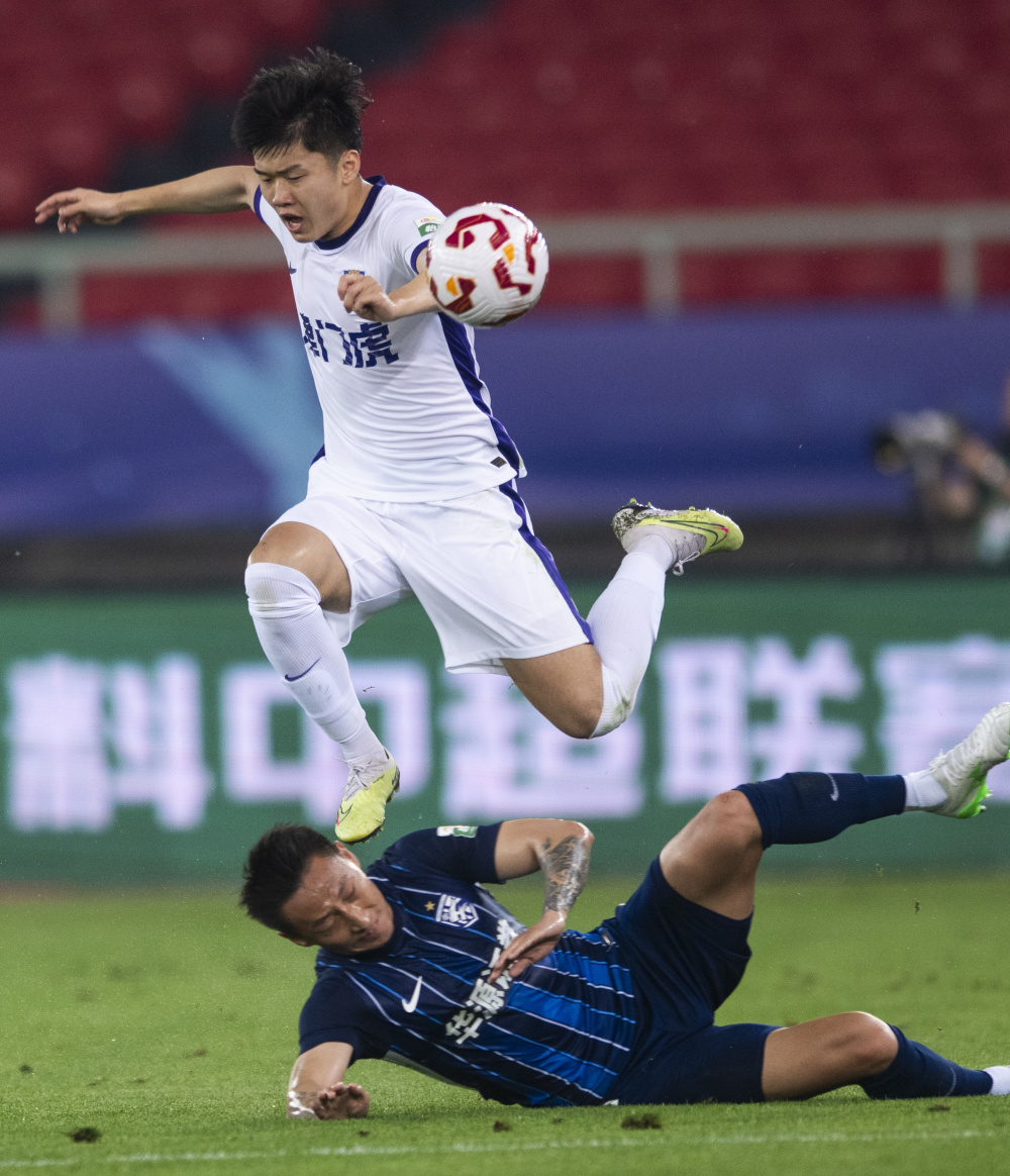 于三中场轴 于三中场轴