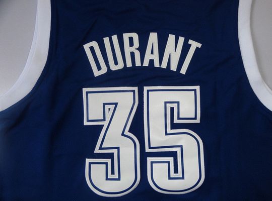 并在两好球 并在两好球